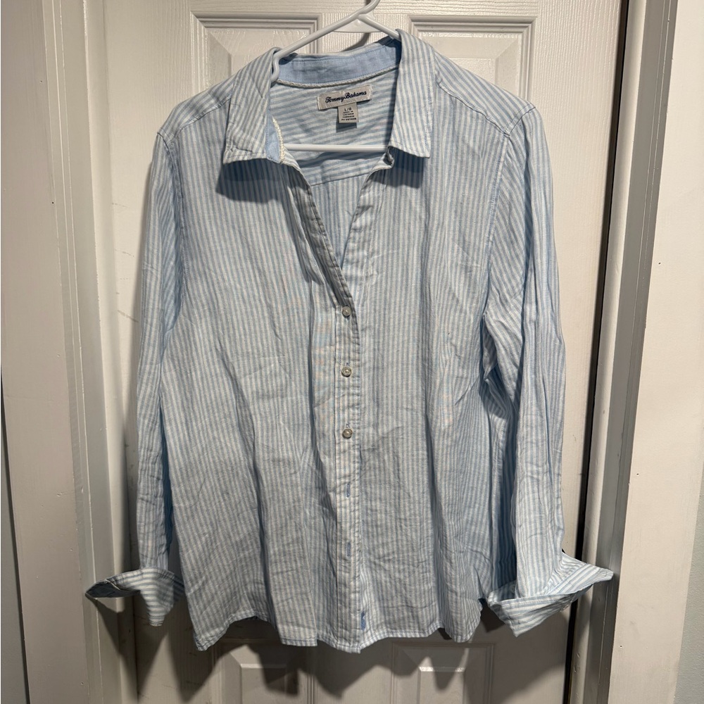 Women's Size Large Tommy Bahama linen button down